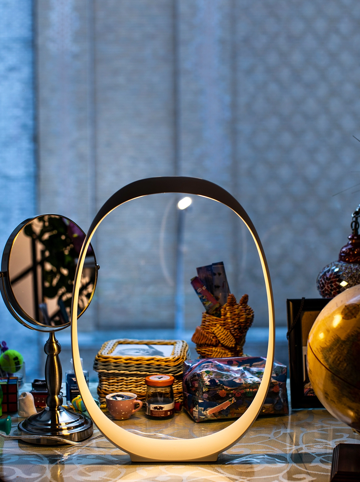 Anisha Grande Abajur