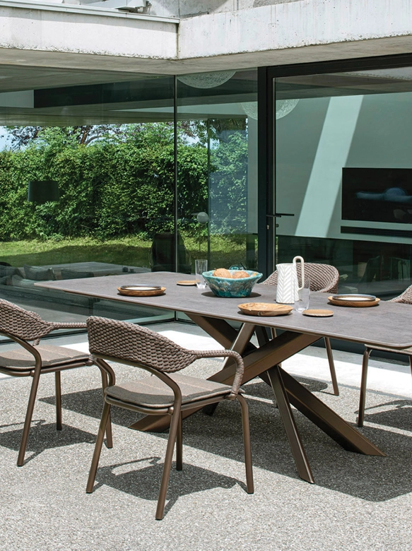 System Star Yemek Masası