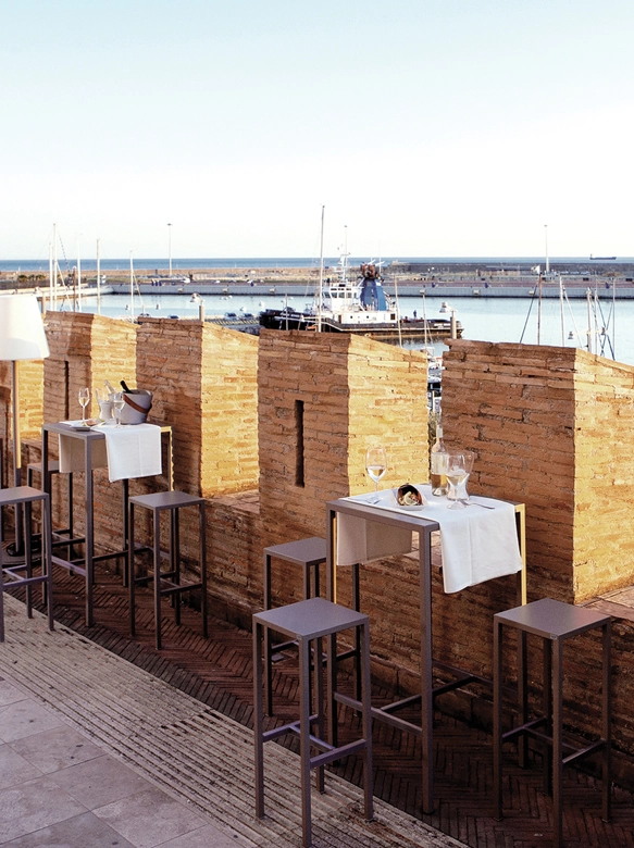 Seaside Bar Sandalyesi