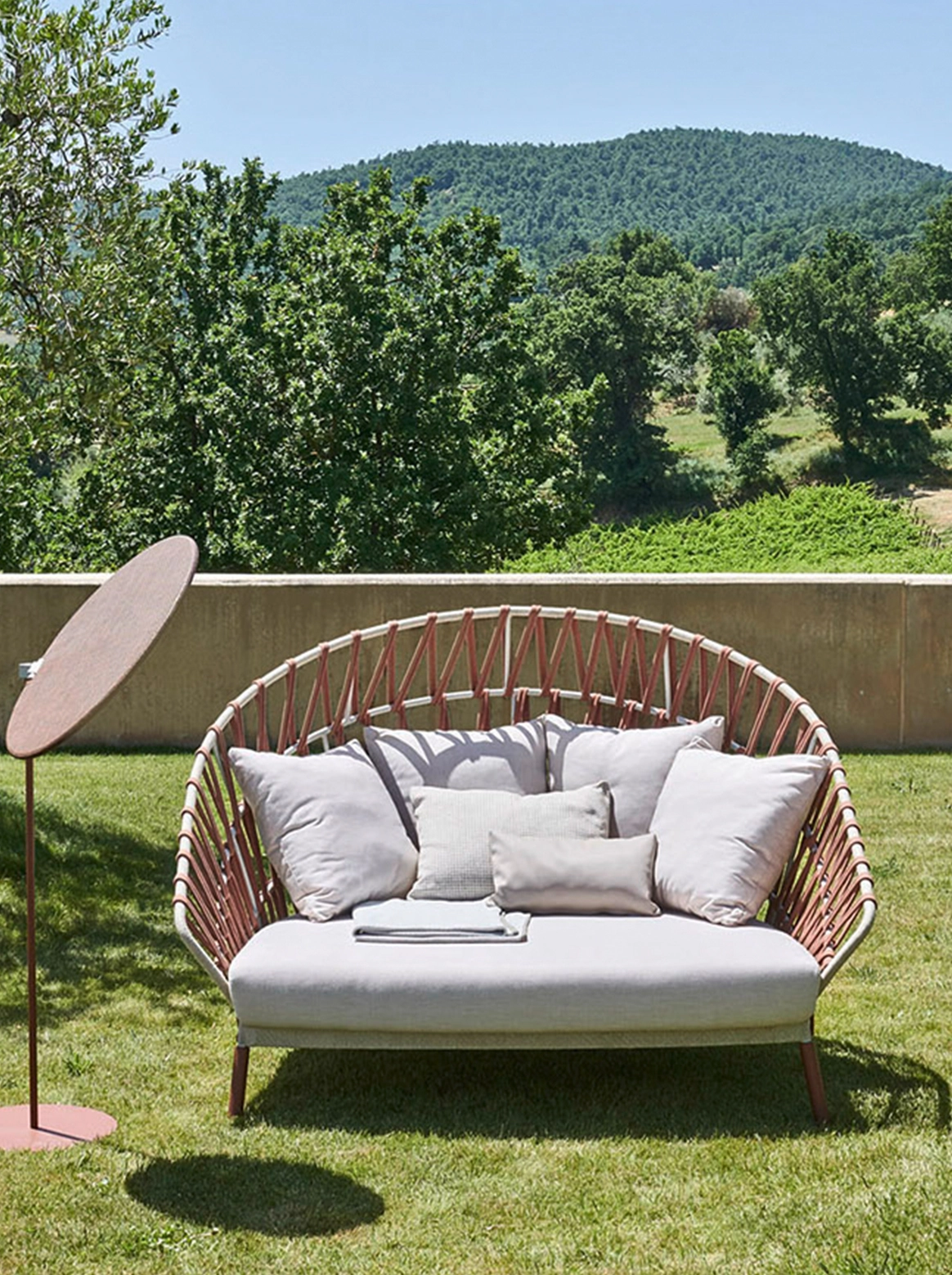 Emmacross Compact Daybed